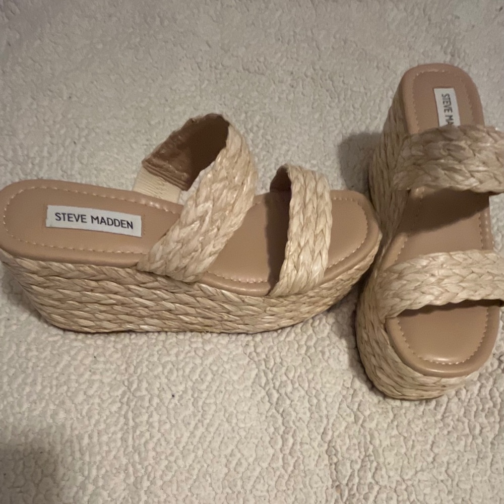 Steve Madden espadrille wedge